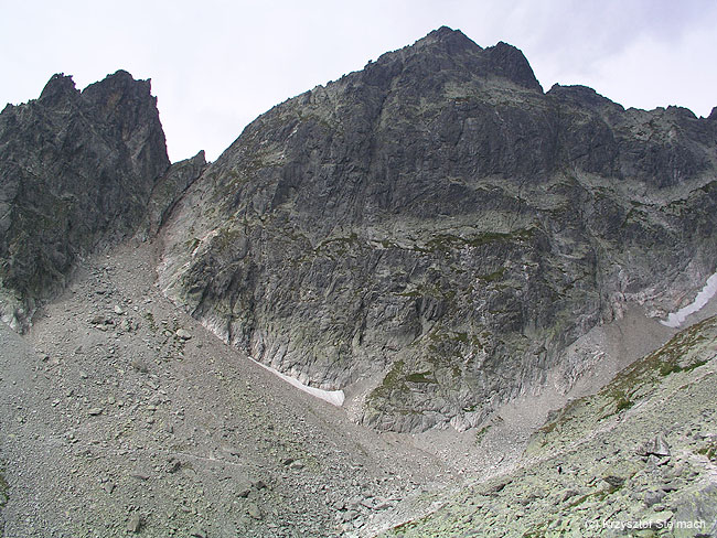 Widok na punkt kulminacyjny dnia dzisiejszego... Czerwona Ławka (2352 m npm)