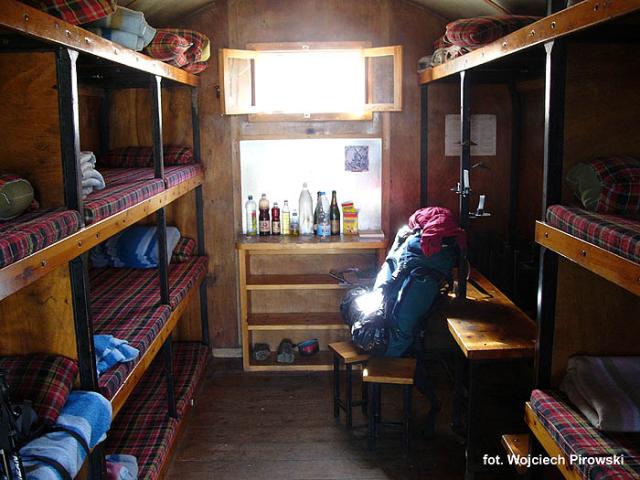 Refugi de Balau - zaskoczylo mnie wyposazeniem i czystoscia jak na darmowe schronisko